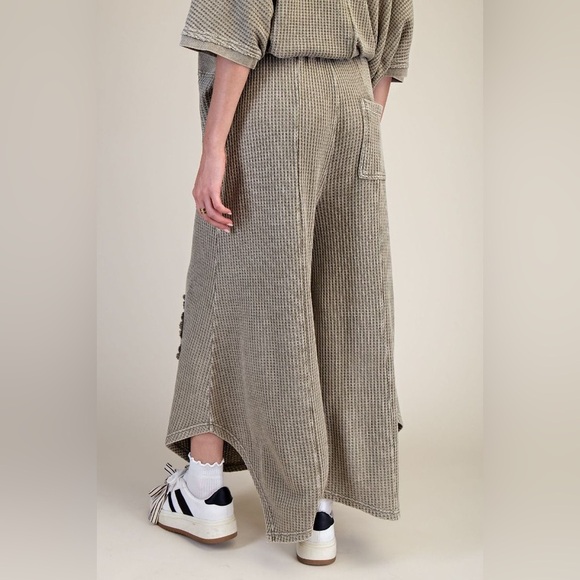 Easel CROCHET PATCH DETAILING WASHED THERMAL PANT Set - Picture 2 of 3